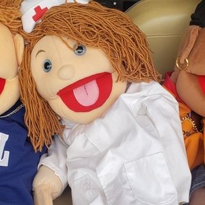 sunny & co nurse puppet